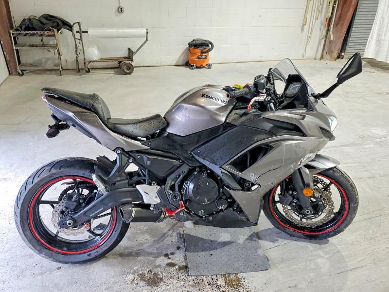 2021 Kawasaki VIN ML5EXEN13MDA37863 COPART salvage auction — SIDE, Id - Salvage Certificate Of Title, sold $1,000 on 2026-09-10 (photo 1)
