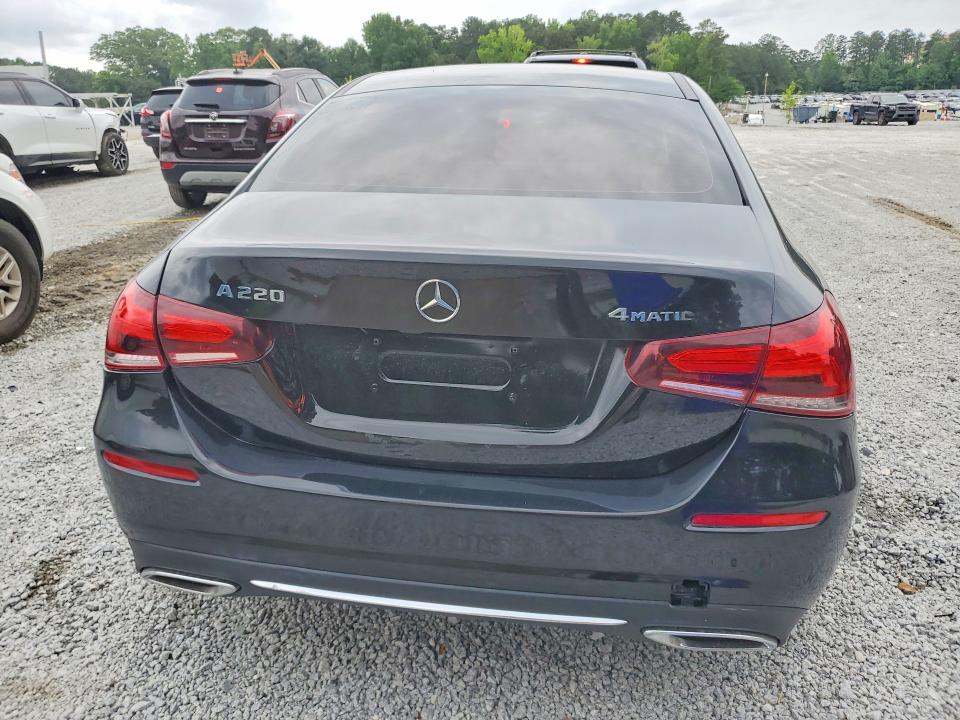 2019 Mercedes-benz VIN WDD3G4FB0KW026905 COPART salvage auction — MINOR DENT/SCRATCHES, Fl - Certificate Of Title, sold $8,600 on 2026-07-29 (photo 6)