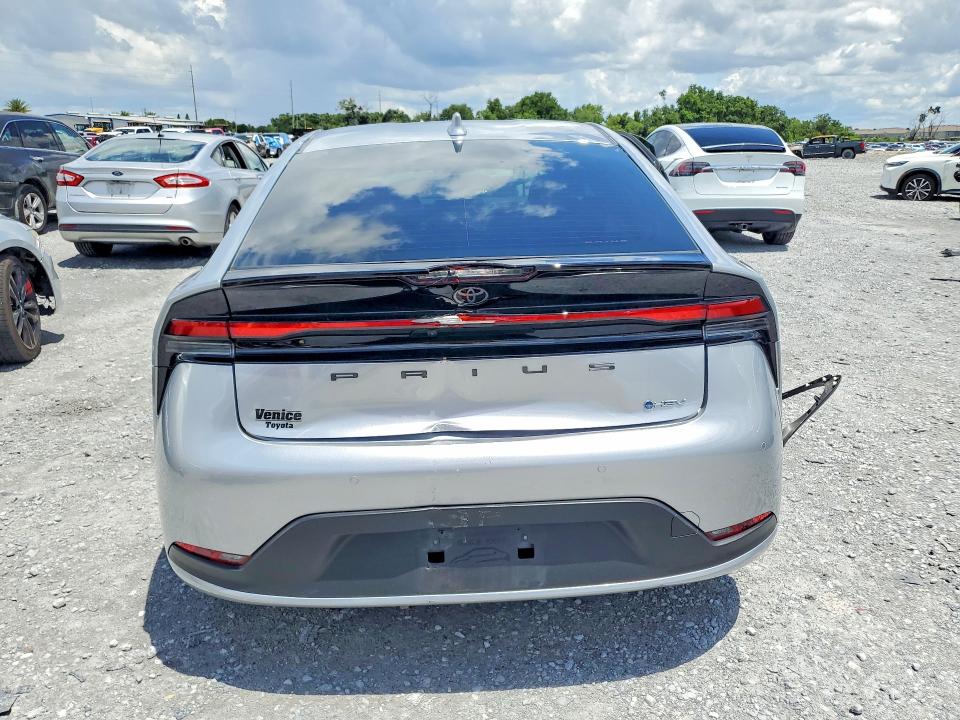 2024 Toyota VIN JTDACAAU0R3041985 COPART salvage auction — SIDE, Fl - Cert Of Title Slvg Rebuildable, sold $7,900 on 2026-07-24 (photo 6)