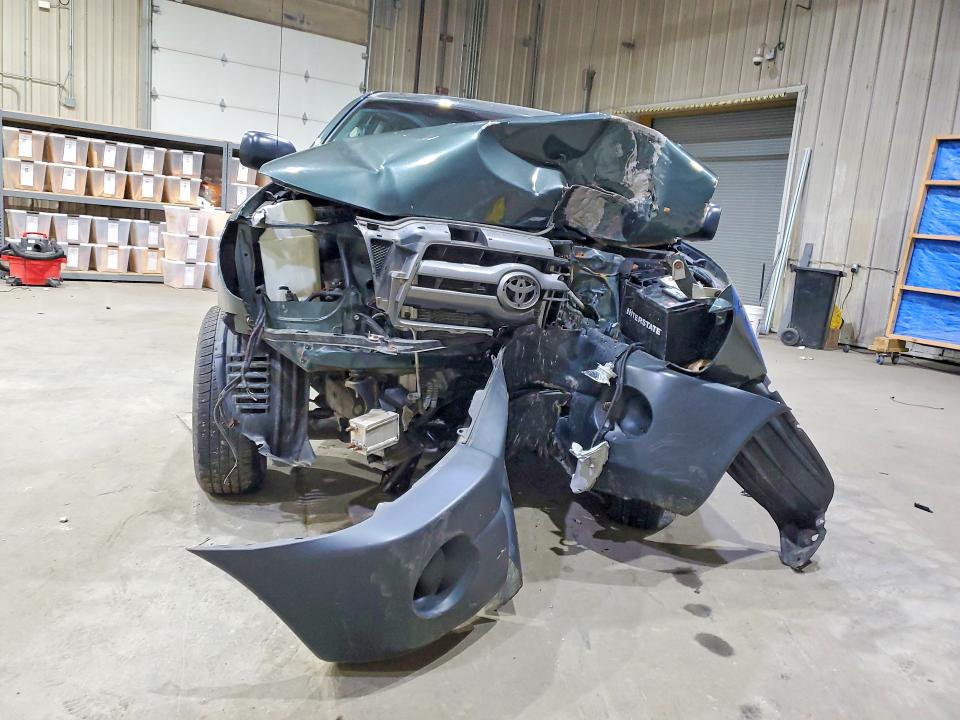 2010 Toyota Tacoma VIN 5TETX4CN3AZ704878 COPART salvage auction — FRONT END, Nh - Cert Of Title-Salvage, sold $550 on 2026-07-07 (photo 5)
