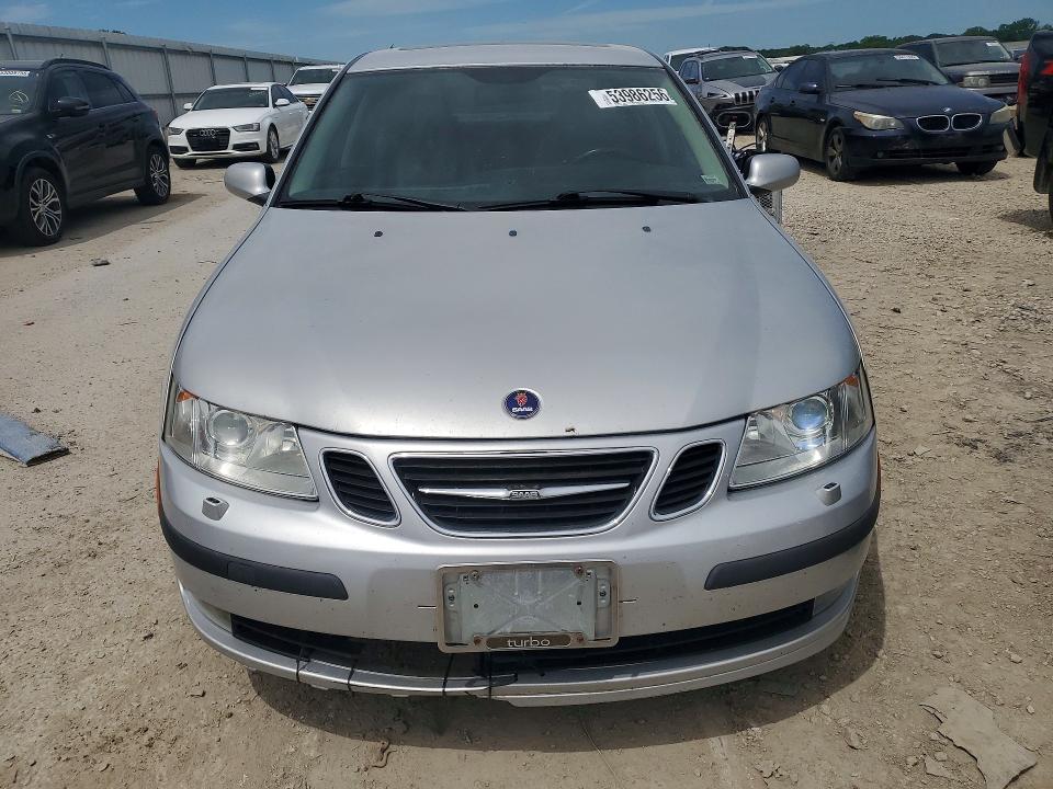 2005 Saab 9-3 VIN YS3FD49Y051037588 COPART salvage auction — REAR END, Mo - Salvage Certificate Of Title, sold $425 on 2026-07-09 (photo 5)