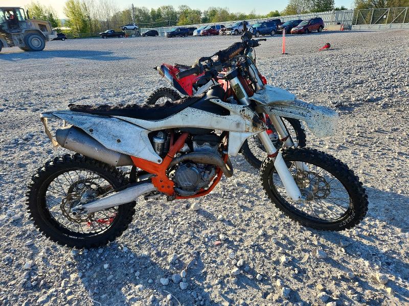 2022 Ktm 250 VIN VBKSXK433NM165799 — COPART salvage auction photo