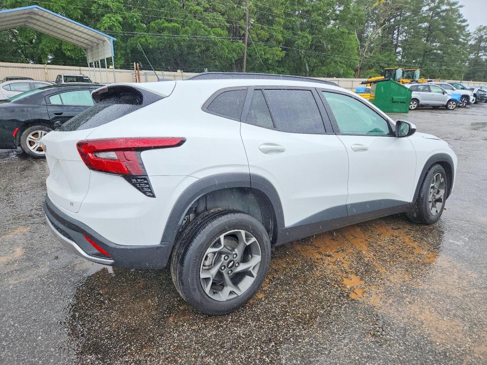 2024 Chevrolet Trax VIN KL77LHE24RC242328 COPART salvage auction — FRONT END, AL - CERT OF TITLE-SALVAGE TITLE, sold $3,150 on 2026-07-27 (photo 3)