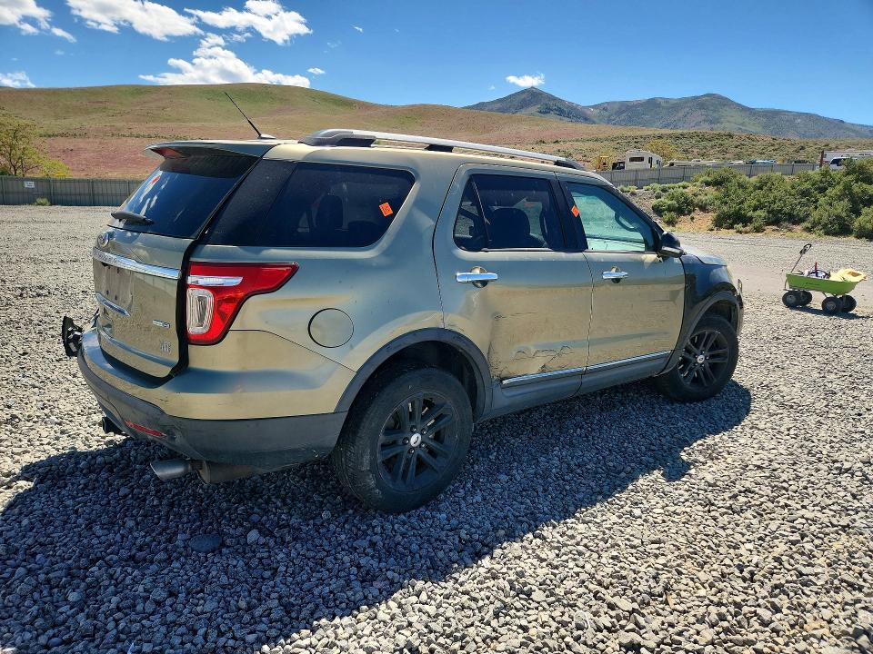 2013 Ford Explorer VIN 1FM5K8D86DGC81812 COPART salvage auction — FRONT END, Nv - Salvage Title, sold $275 on 2026-07-02 (photo 3)