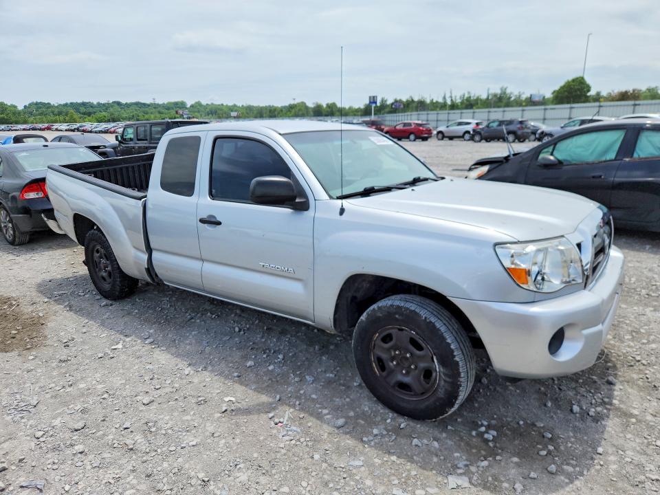 2006 Toyota Tacoma VIN 5TETX22N86Z270857 COPART salvage auction — REAR END, IL - SALVAGE CERTIFICATE, sold $1,550 on 2026-07-06 (photo 4)