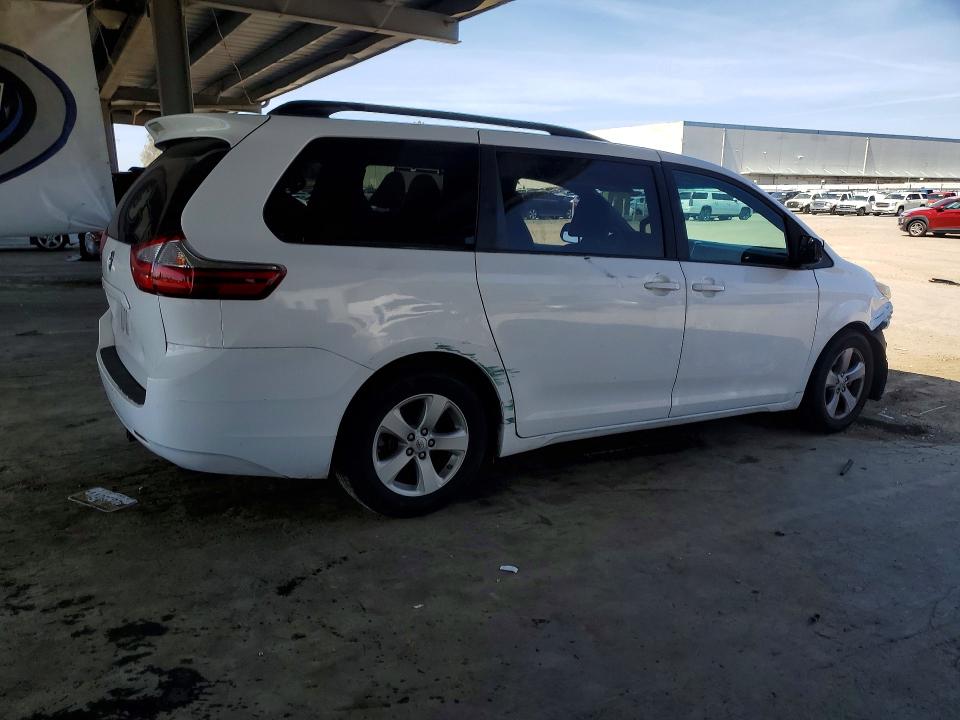 2015 Toyota Sienna VIN 5TDKK3DCXFS682058 COPART salvage auction — FRONT END, CA - SALVAGE CERTIFICATE, sold $1,850 on 2026-07-28 (photo 3)
