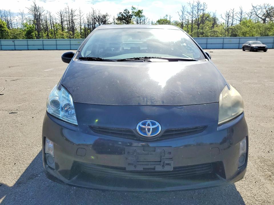 2011 Toyota Prius VIN JTDKN3DU3B5361043 COPART salvage auction — VANDALISM, Nj - Cert Of Title-Salvage, sold $725 on 2026-07-08 (photo 5)