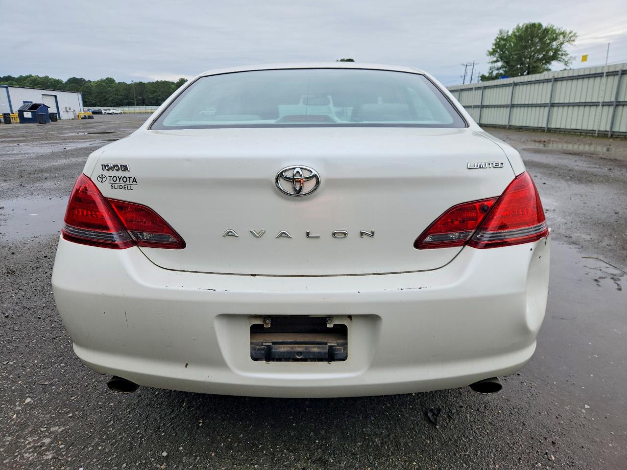 2008 Toyota Avalon VIN 4T1BK36B08U269984 COPART salvage auction — Front End, LA - CERT OF TITLE-SALVAGE (P), sold $900 on 2026-07-09 (photo 6)