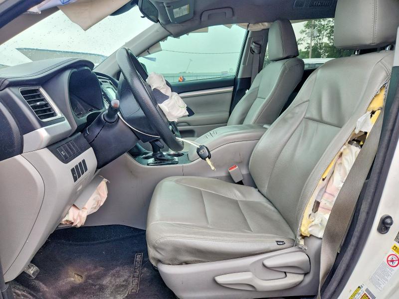2017 Toyota Highlander VIN 5TDZZRFH9HS193949 COPART salvage auction — FRONT END, NC - SALVAGE CERTIFICATE OF TITLE, sold $175 on 2026-07-29 (photo 7)