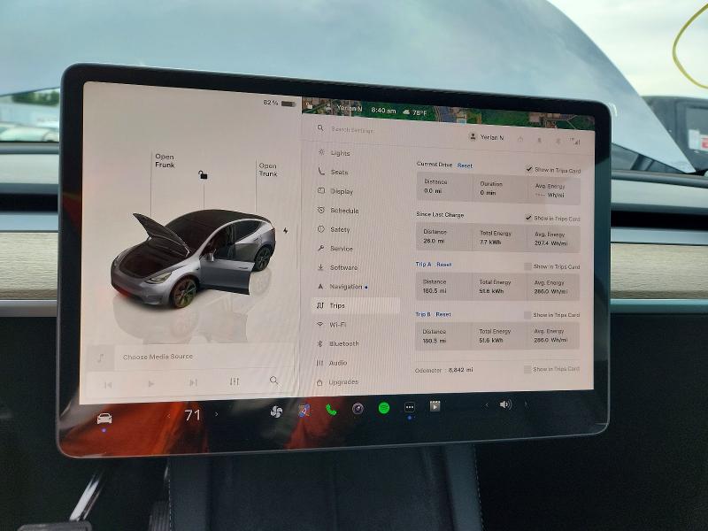 2024 Tesla Model y VIN 7SAYGDEEXRA320838 COPART salvage auction — MINOR DENT/SCRATCHES, Tx - Certificate Of Title (P), sold $20,600 on 2026-07-13 (photo 9)