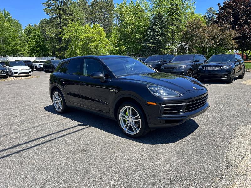 2019 Porsche Cayenne VIN WP1AE2AY8KDA52072 COPART salvage auction — Minor Dent/Scratches, IN - CERTIFICATE OF TITLE (P), sold $24,900 on 2026-06-19 (photo 1)