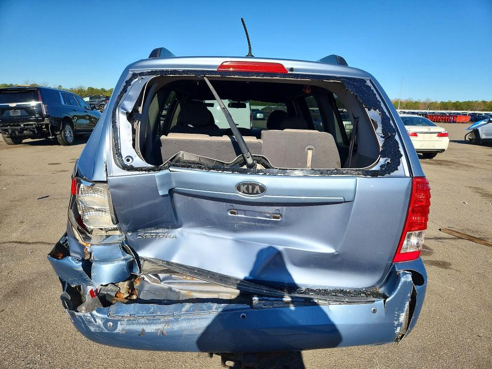 2011 Kia SEDONA VIN KNDMG4C75B6385116 COPART salvage auction — REAR END, Ny - Mv-907A Salvage Certificate, sold $575 on 2026-07-06 (photo 6)
