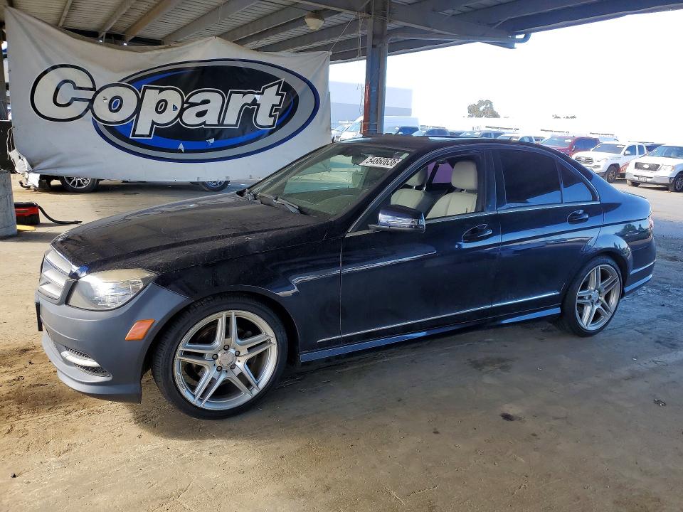 2011 Mercedes-benz C class VIN WDDGF5EB2BR174578 COPART salvage auction — MINOR DENT/SCRATCHES, Mt - Dis/Dlr/Exp Only Clean Title, sold $250 on 2026-07-28 (photo 1)