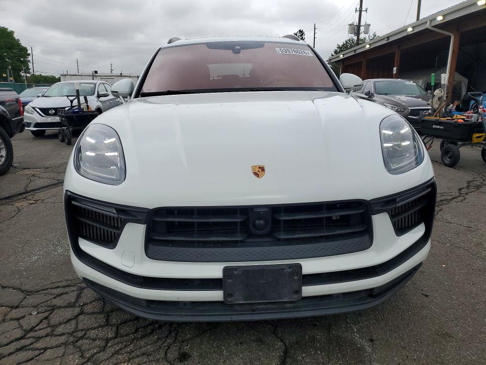 2023 Porsche Macan VIN WP1AG2A55PLB35522 COPART salvage auction — REAR END, Co - Public - Salvage Title, sold $1,050 on 2026-07-30 (photo 5)