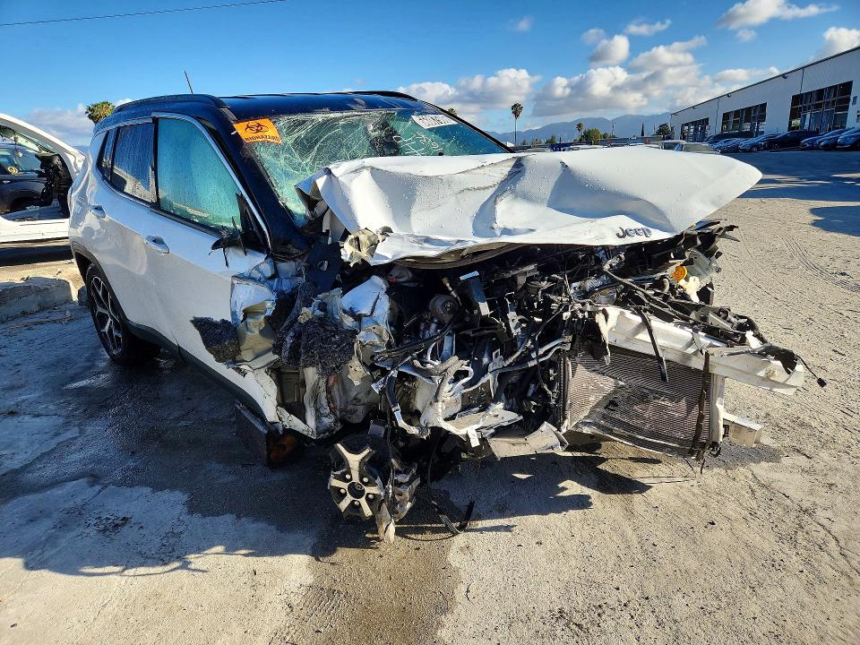 2025 Jeep Compass VIN 3C4NJDCNXST510136 COPART salvage auction — FRONT END, Ca - Salvage Certificate, sold $650 on 2026-07-10 (photo 4)