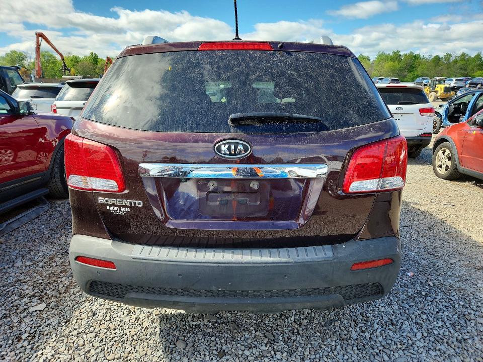 2011 Kia Sorento VIN 5XYKT4A1XBG138270 COPART salvage auction — MINOR DENT/SCRATCHES, Nj - Cert Of Title-Salvage, sold $925 on 2026-07-14 (photo 6)
