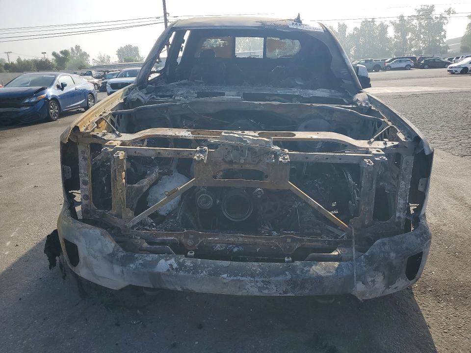 2016 Chevrolet Silverado 1500 VIN 3GCUKREC7GG375411 COPART salvage auction — BURN, Ca - Salvage Certificate, sold $550 on 2026-07-09 (photo 5)