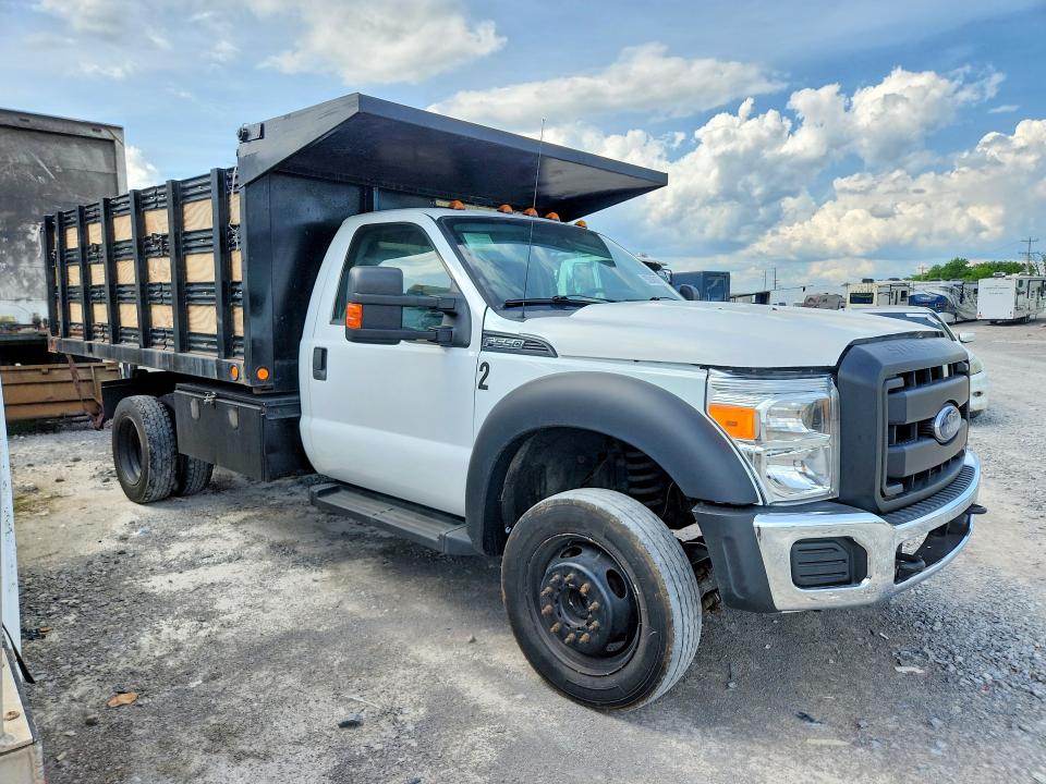 2016 Ford F550 VIN 1FDUF5HYXGEA17193 COPART salvage auction — MINOR DENT/SCRATCHES, Tn - Cert Of Title-Rebuilt Vehicle (P), sold $13,300 on 2026-07-29 (photo 4)