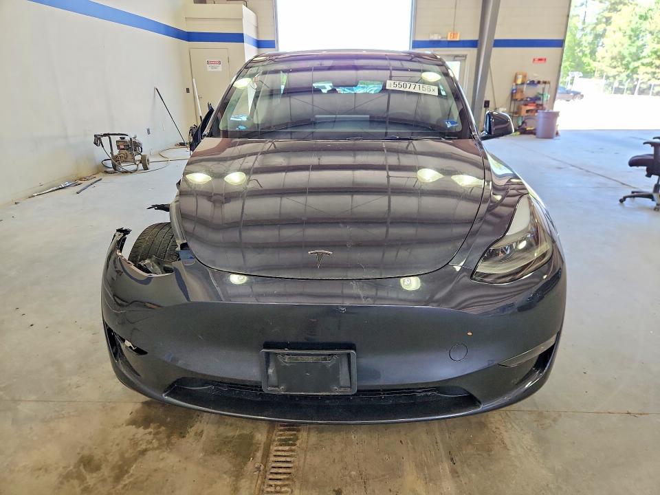 2024 Tesla Model y VIN 7SAYGDEE7RA281903 COPART salvage auction — SIDE, Va - Cert Of Title - Salvage, sold $425 on 2026-07-31 (photo 5)