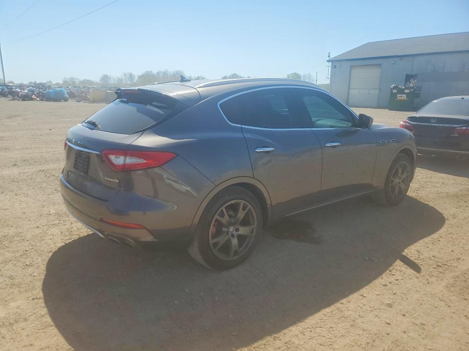 2017 Maserati Levante VIN ZN661XUS9HX243254 COPART salvage auction — MINOR DENT/SCRATCHES, MI - DEALER ONLY CLEAN TITLE, sold $5,100 on 2026-07-29 (photo 3)