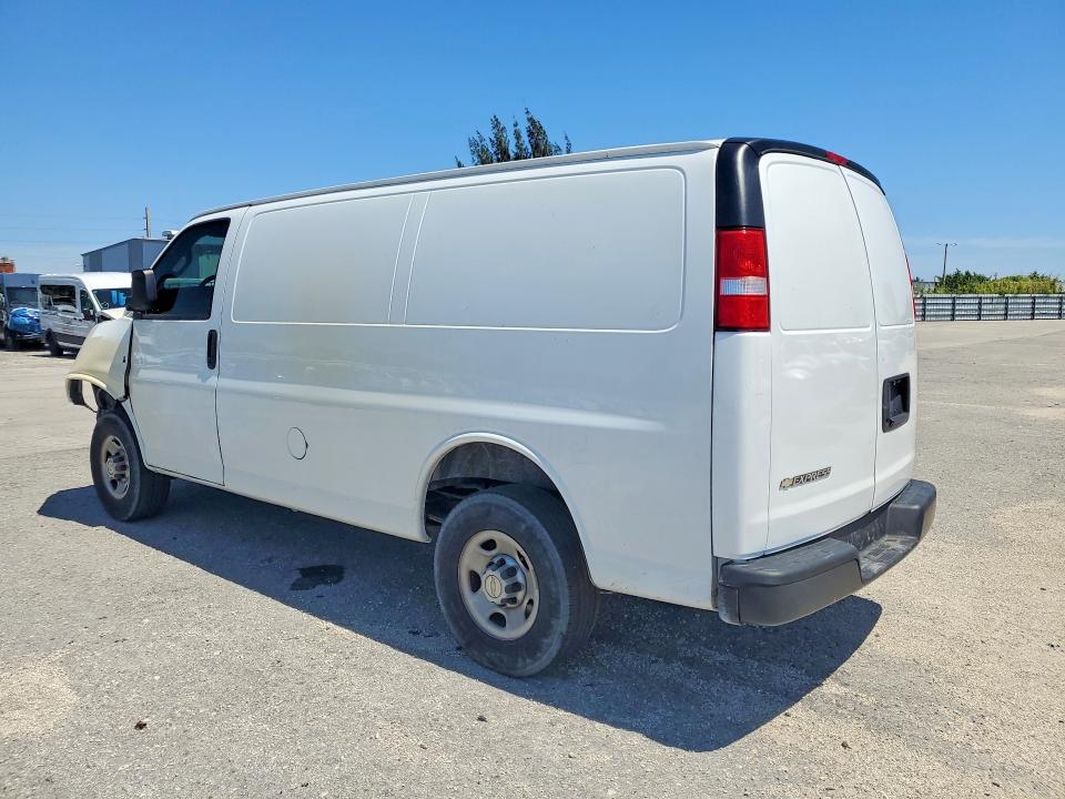 2022 Chevrolet Express VIN 1GCWGAFP9N1279871 COPART salvage auction — FRONT END, Fl - Cert Of Title Slvg Rebuildable, sold $8,700 on 2026-07-29 (photo 2)