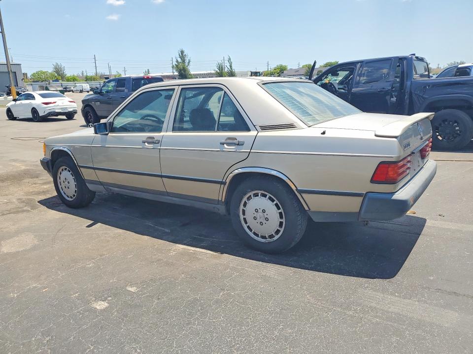 1988 Mercedes-benz 190 VIN WDBDA28D6JF409683 COPART salvage auction — MECHANICAL, Ca - Certificate Of Title, sold $1,750 on 2026-07-08 (photo 2)