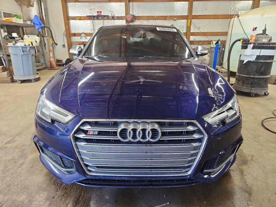 2018 Audi Rs4 VIN WAUB4AF42JA045494 COPART salvage auction — FRONT END, Il - Salvage Certificate, sold $9,000 on 2026-07-13 (photo 5)