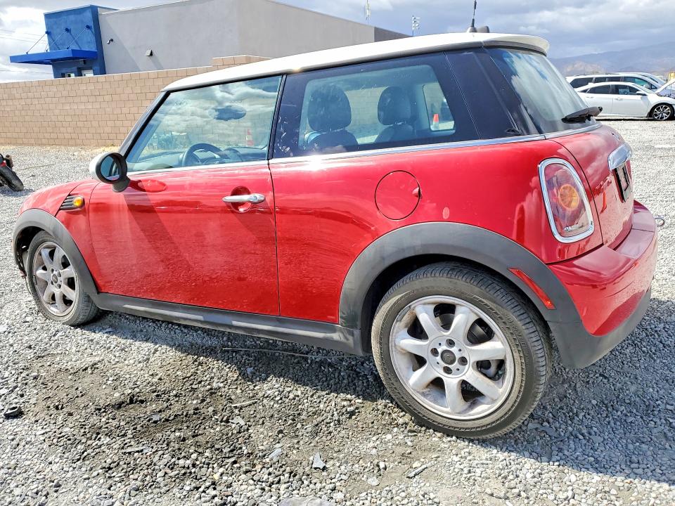 2010 Mini Cooper VIN WMWMF3C54ATZ65949 COPART salvage auction — UNDERCARRIAGE, CA - SALVAGE CERTIFICATE, sold $425 on 2026-08-12 (photo 2)