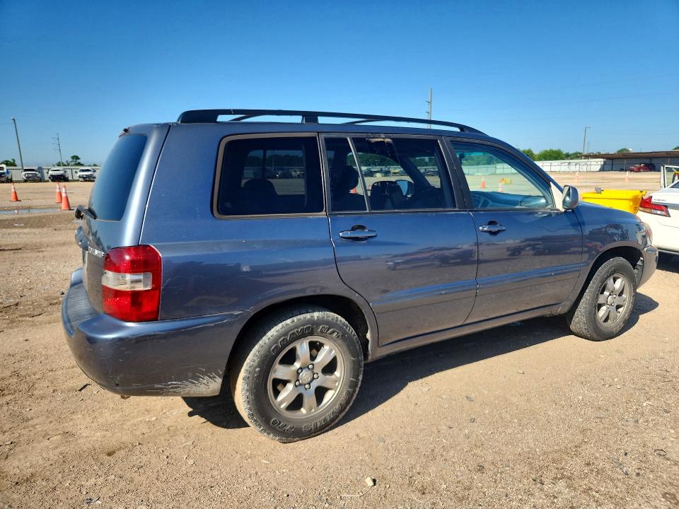 2005 Toyota Highlander VIN JTEGP21A350071452 COPART salvage auction — REAR END, TX - SALVAGE VEHICLE TITLE (P), sold $675 on 2026-07-15 (photo 3)