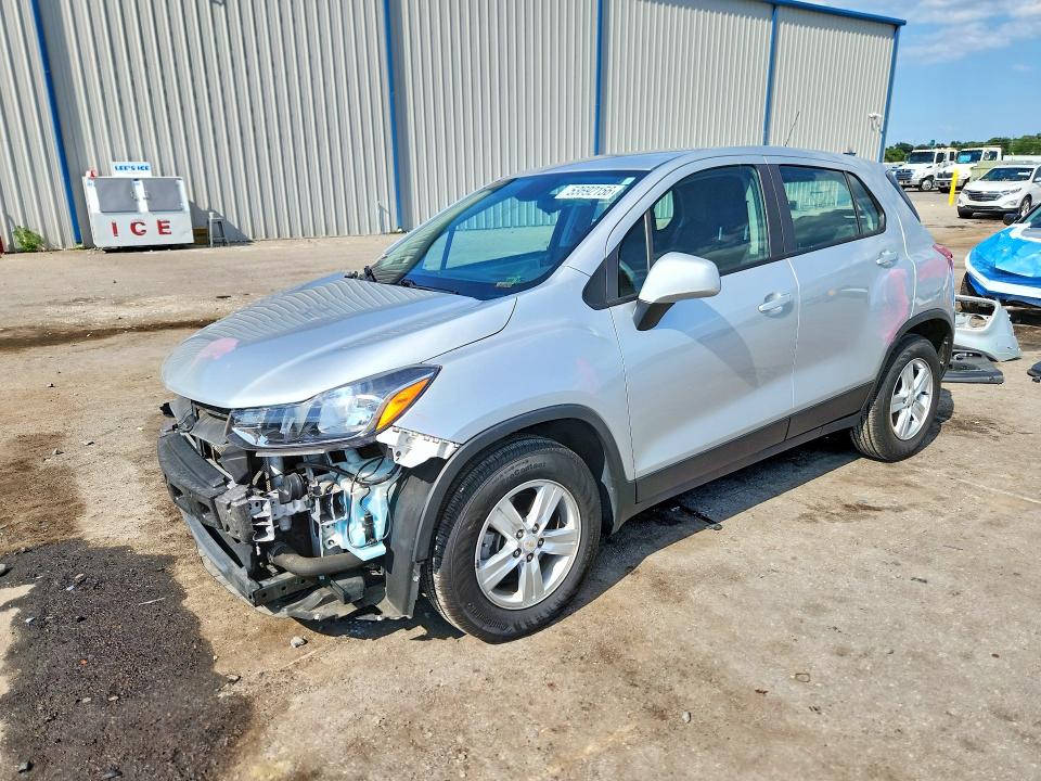 2020 Chevrolet Trax VIN KL7CJKSB3LB323095 COPART salvage auction — FRONT END, Fl - Cert Of Title Slvg Rebuildable, sold $1,750 on 2026-07-20 (photo 1)