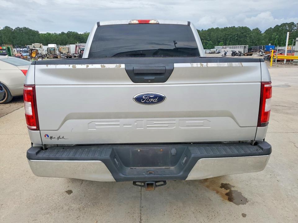 2018 Ford F-150 VIN 1FTEW1E56JKC86246 COPART salvage auction — NORMAL WEAR, Salvage Title, sold $9,200 on 2026-09-04 (photo 6)