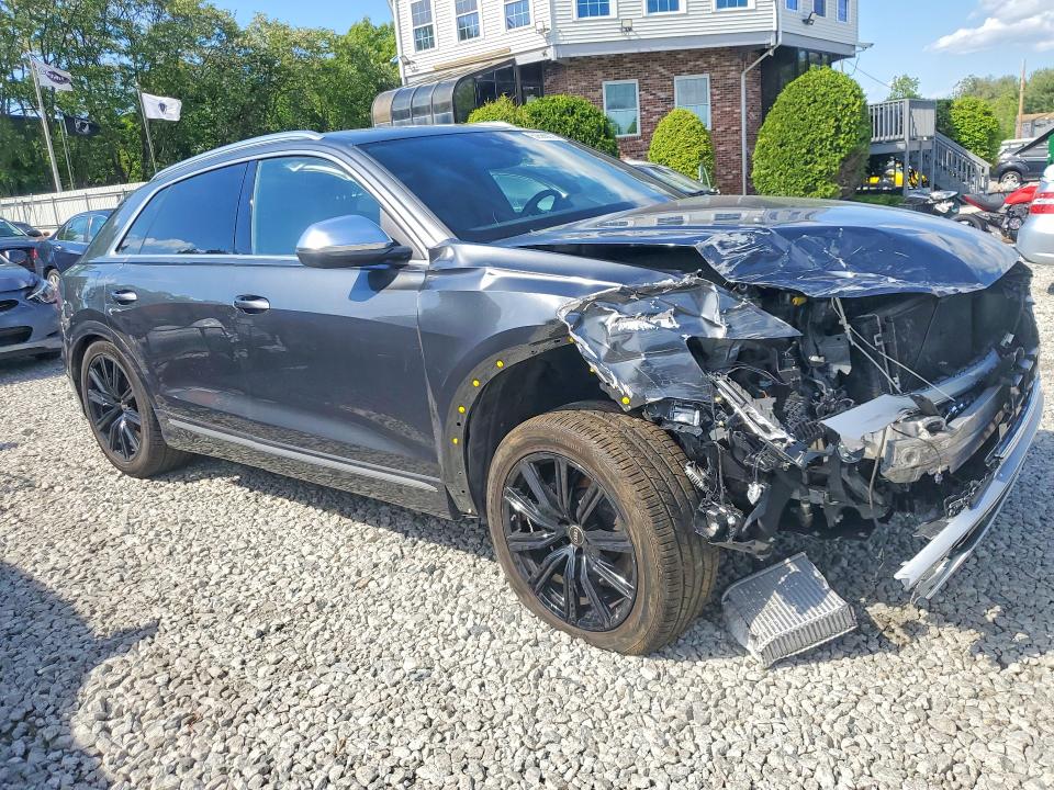 2022 Audi Sq8 VIN WA1CWBF10ND004924 COPART salvage auction — FRONT END, Ma - Certificate Of Title (P), sold $26,500 on 2026-07-29 (photo 4)