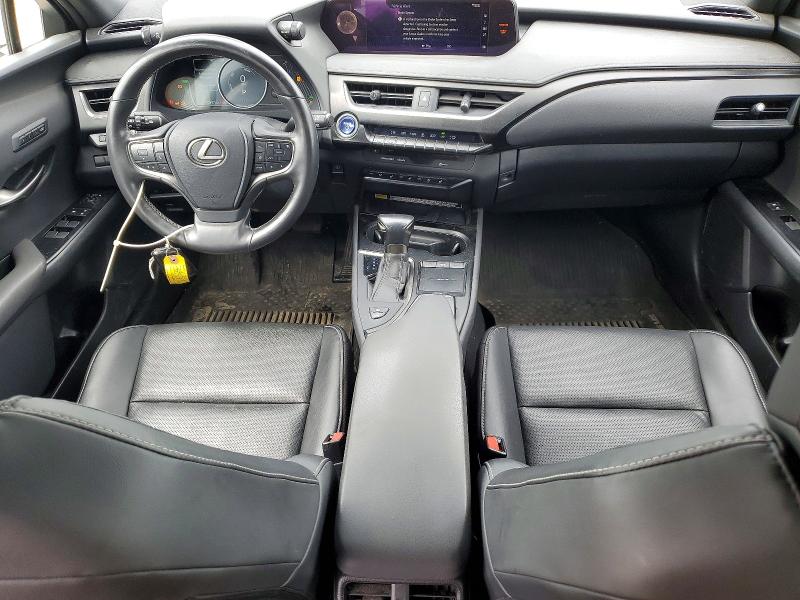 2020 Lexus VIN JTHL9JBH7L2032561 COPART salvage auction — HAIL, Salvage Title, sold $5,300 on 2026-07-21 (photo 8)