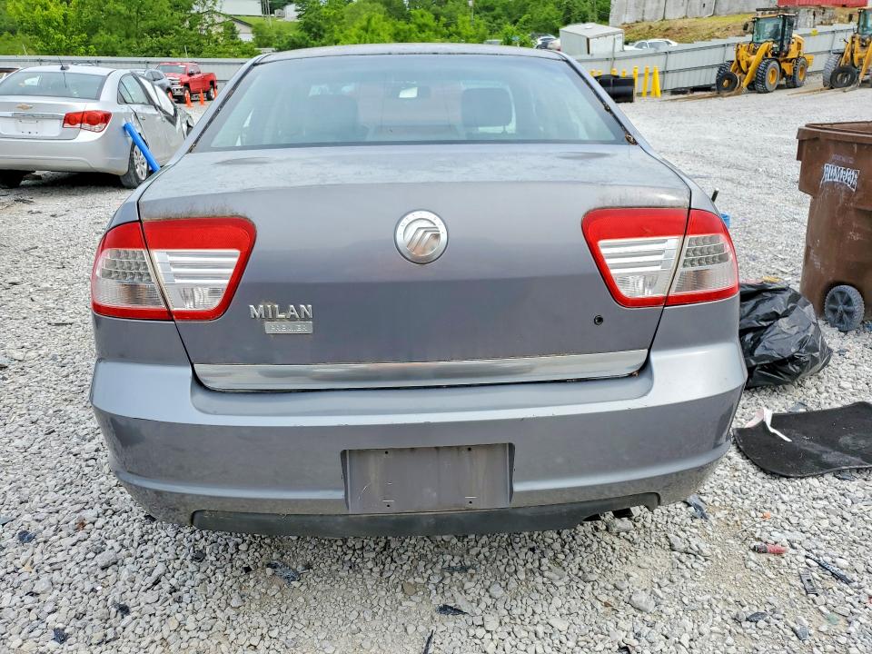 2006 Mercury Milan VIN 3MEFM08Z86R662675 COPART salvage auction — VANDALISM, Oh - Cert Of Title-Salvage, sold $100 on 2026-09-04 (photo 6)