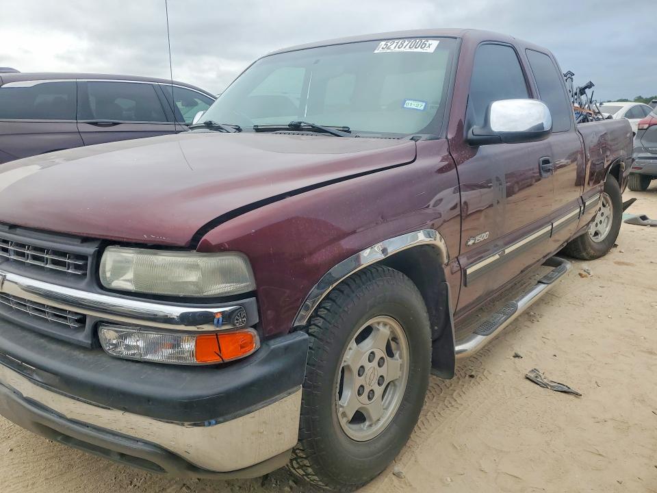 2001 Chevrolet Silverado 1500 VIN 2GCEC19T911301498 — COPART salvage auction photo