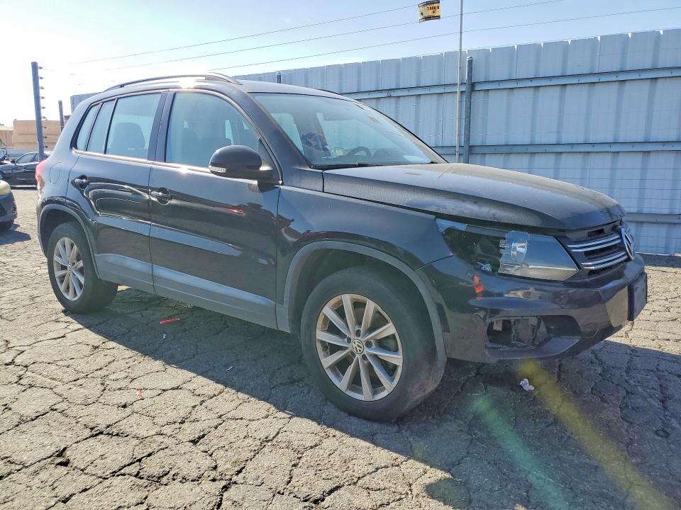 2017 Volkswagen VIN WVGAV7AXXHK041967 COPART salvage auction — MINOR DENT/SCRATCHES, Ca - Dis/Dlr/Exp Only Clean Title, sold $1,750 on 2026-07-16 (photo 4)