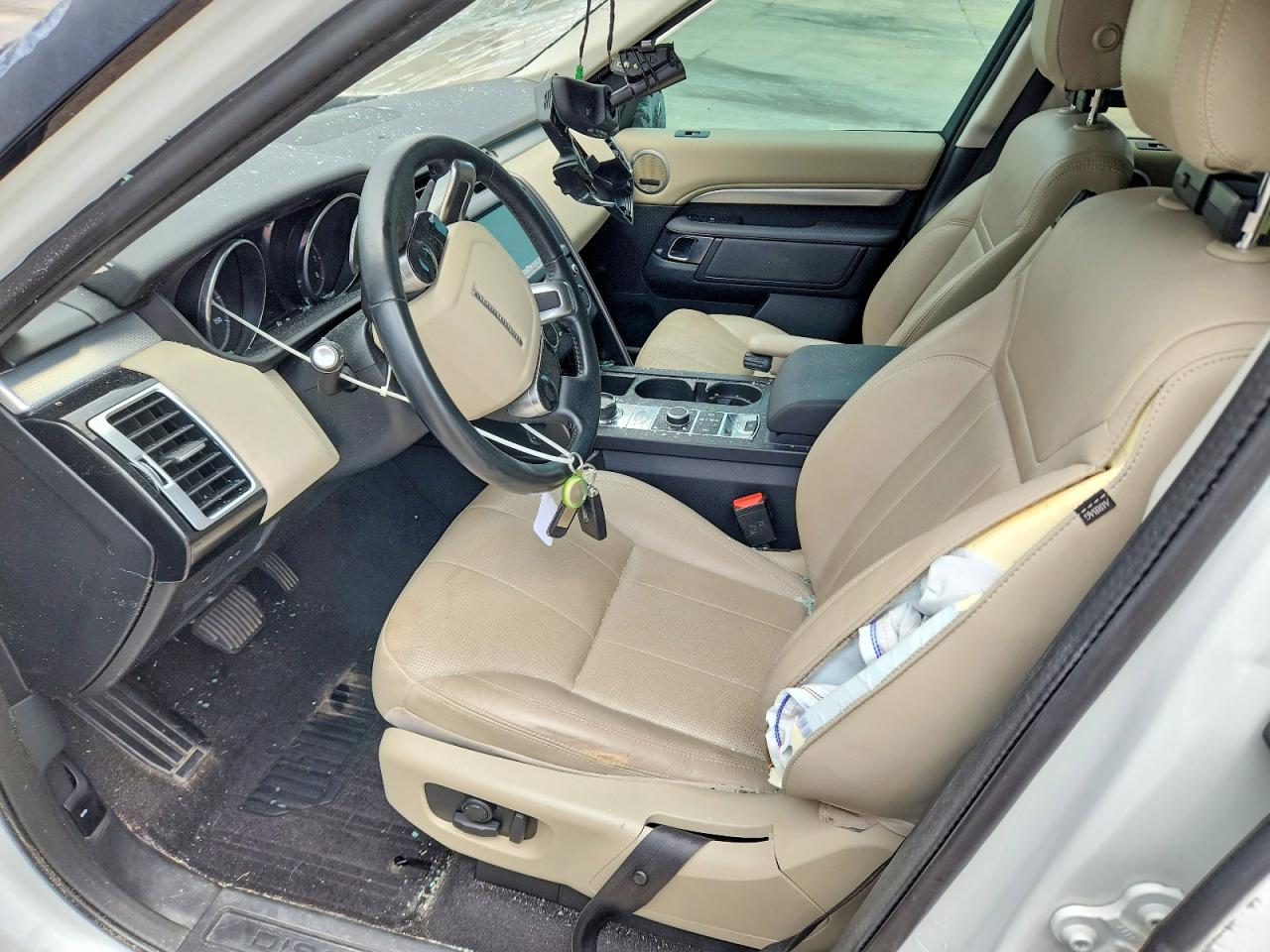 2020 Land Rover Discovery VIN SALRU2RV6L2435449 COPART salvage auction — Rollover, TX - SALVAGE VEHICLE TITLE, sold $4,800 on 2026-07-09 (photo 7)