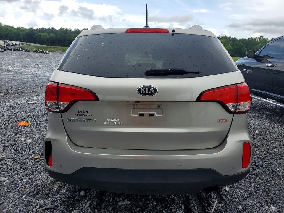 2015 Kia Sorento VIN 5XYKTCA64FG634709 COPART salvage auction — ROLLOVER, Ga - Cert Of Title-Salvage, sold $1,150 on 2026-07-09 (photo 6)
