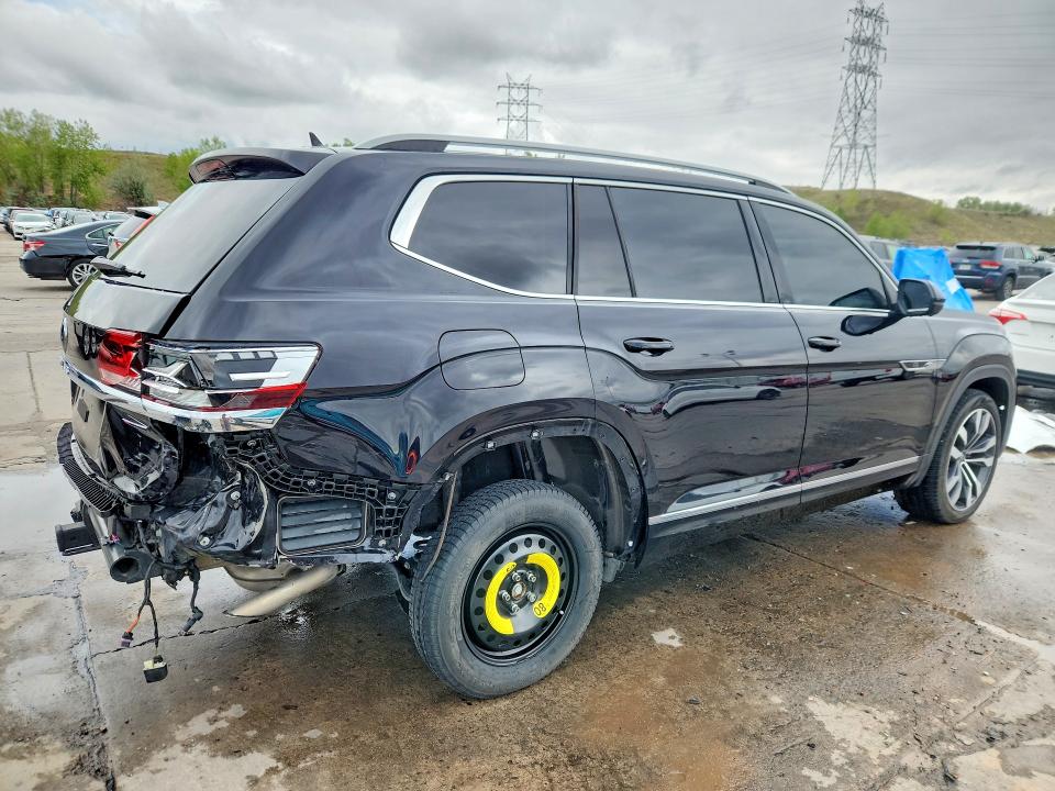 2022 Volkswagen Atlas VIN 1V2FR2CA5NC552646 COPART salvage auction — REAR END, Co - Public - Salvage Title, sold $11,300 on 2026-07-27 (photo 3)