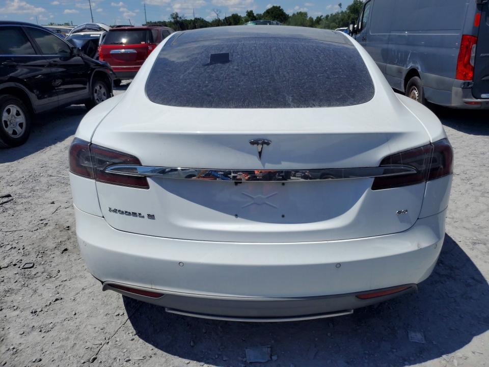2014 Tesla Model s VIN 5YJSA1S13EFP65505 COPART salvage auction — MINOR DENT/SCRATCHES, Fl - Certificate Of Title, sold $2,700 on 2026-07-27 (photo 6)