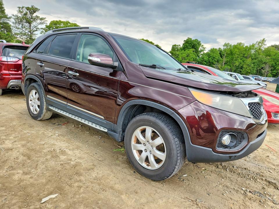 2011 Kia Sorento VIN 5XYKT3A13BG089875 COPART salvage auction — FRONT END, DE - SALVAGE CERTIFICATE, sold $975 on 2026-07-28 (photo 4)