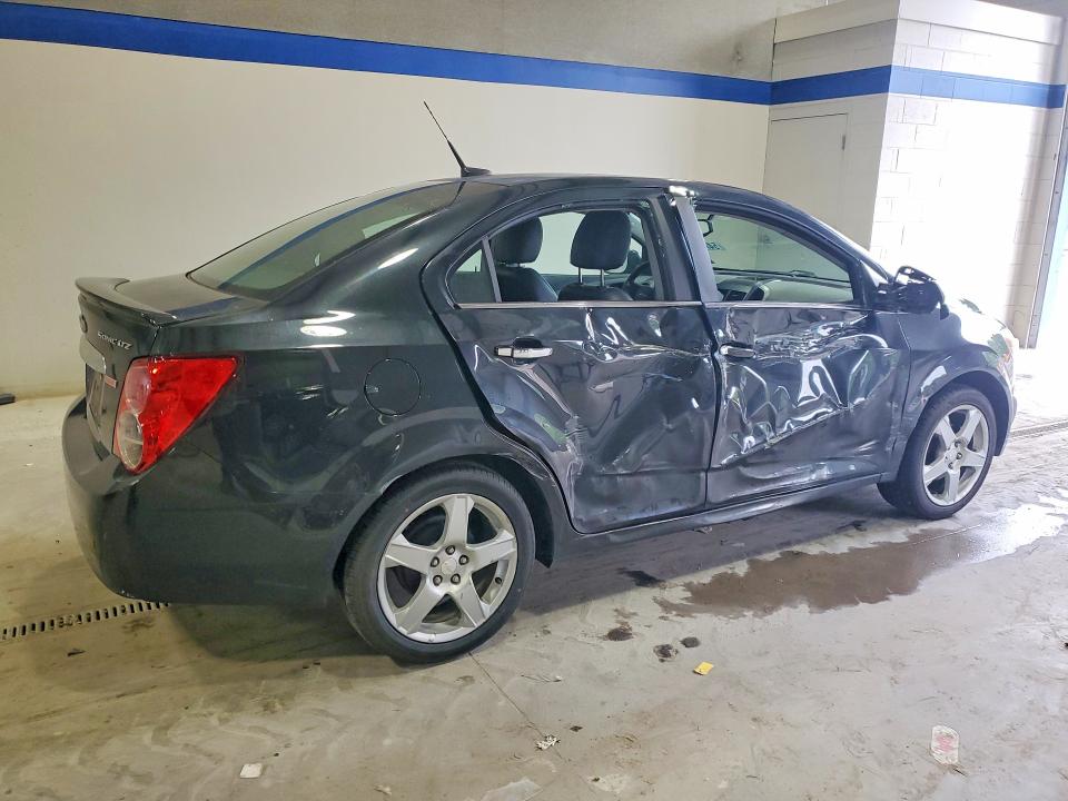 2014 Chevrolet SONIC VIN 1G1JE5SBXE4189461 COPART salvage auction — SIDE, VA - CERT OF TITLE - SALVAGE, sold $550 on 2026-07-02 (photo 3)
