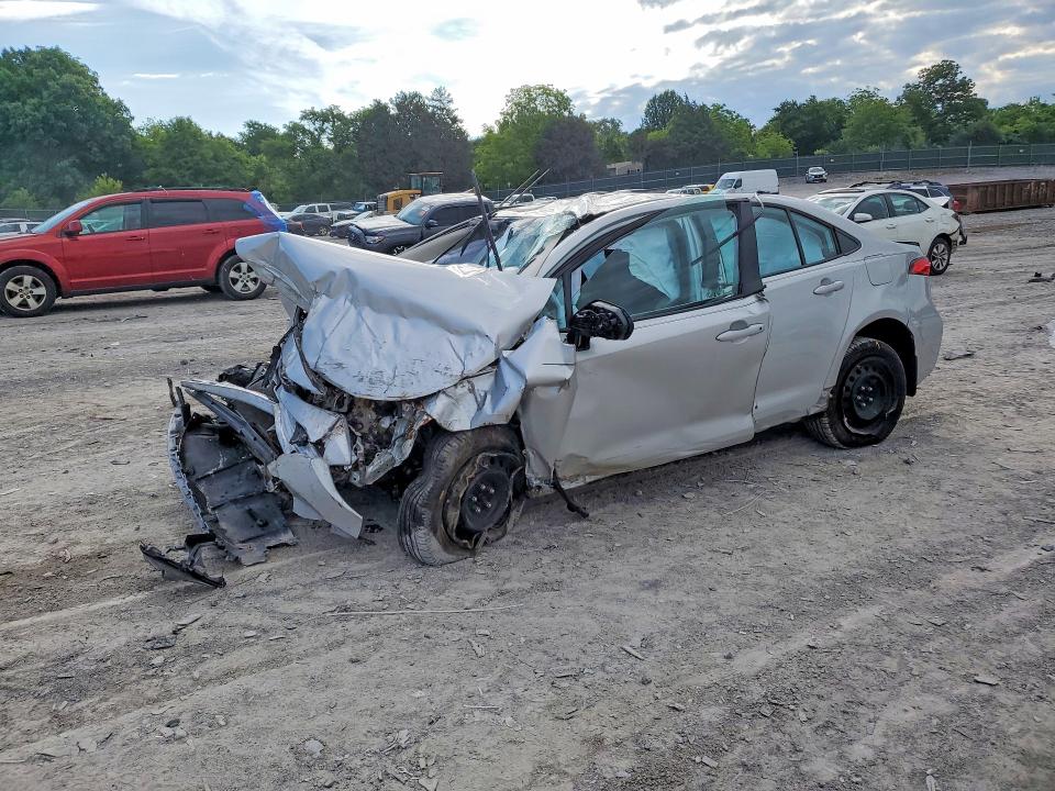 2022 Toyota Corolla VIN 5YFEPMAE2NP309758 COPART salvage auction — ALL OVER, Tn - Salvage Certificate, sold $750 on 2026-07-07 (photo 1)