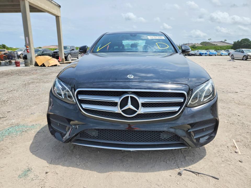 2020 Mercedes-benz E-klasse VIN WDDZF8EBXLA732266 COPART salvage auction — MINOR DENT/SCRATCHES, Fl - Certificate Of Title, sold $16,500 on 2026-07-28 (photo 5)