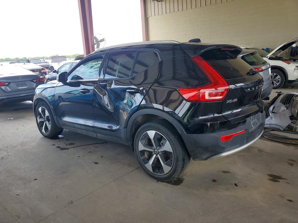 2025 Volvo Xc40 VIN YV4L12UE2S2562806 COPART salvage auction — MECHANICAL, Tx - Salvage Vehicle Title, sold $11,900 on 2026-07-06 (photo 2)