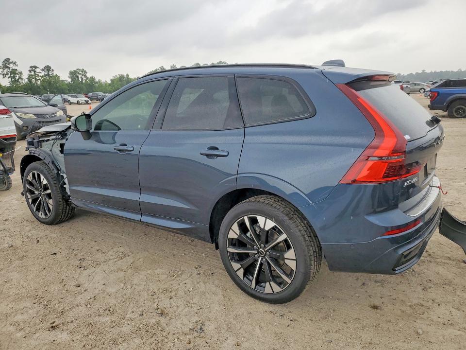 2026 Volvo Xc60 VIN YV4M12RC6T1416816 COPART salvage auction — FRONT END, Tx - Salvage Vehicle Title, sold $22,300 on 2026-07-03 (photo 2)