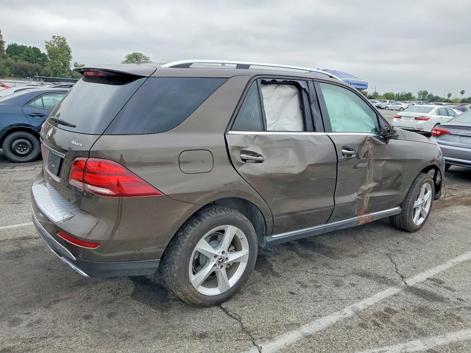 2018 Mercedes-benz Gle VIN 4JGDA5HB6JB029568 COPART salvage auction — ROLLOVER, Ca - Salvage Certificate, sold $8,300 on 2026-07-31 (photo 3)