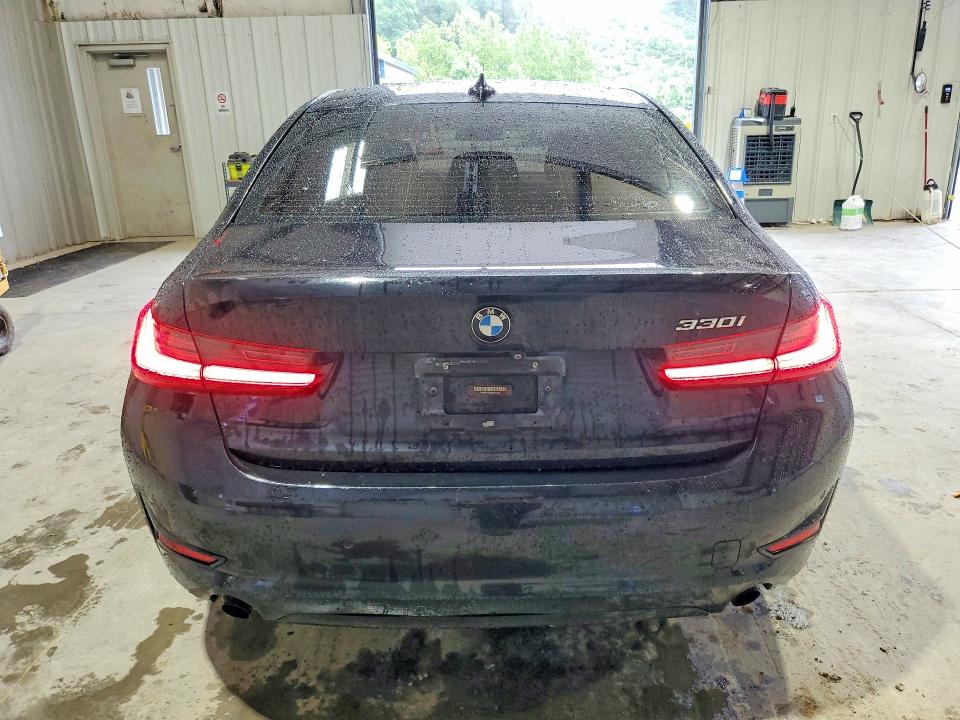 2019 BMW 3 series VIN WBA5R1C54KAK11334 COPART salvage auction — FRONT END, Wv - Certificate Of Title, sold $200 on 2026-07-30 (photo 6)
