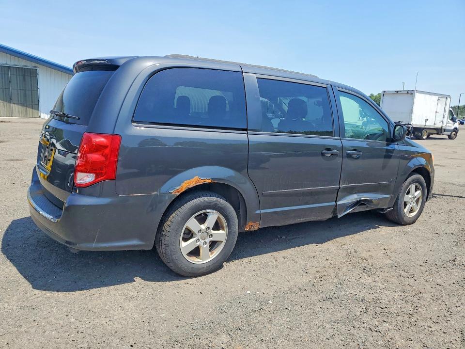 2012 Dodge Grand caravan VIN 2C4RDGCG9CR402879 COPART salvage auction — SIDE, Wv - Certificate Of Title, sold $1,650 on 2026-08-04 (photo 3)