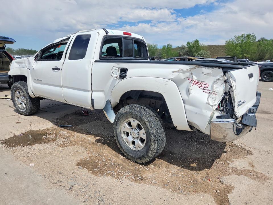 2006 Toyota Tacoma VIN 5TEUU42N36Z232526 COPART salvage auction — ROLLOVER, Co - Non-Repairable Cert Of Title, sold $275 on 2026-07-27 (photo 2)